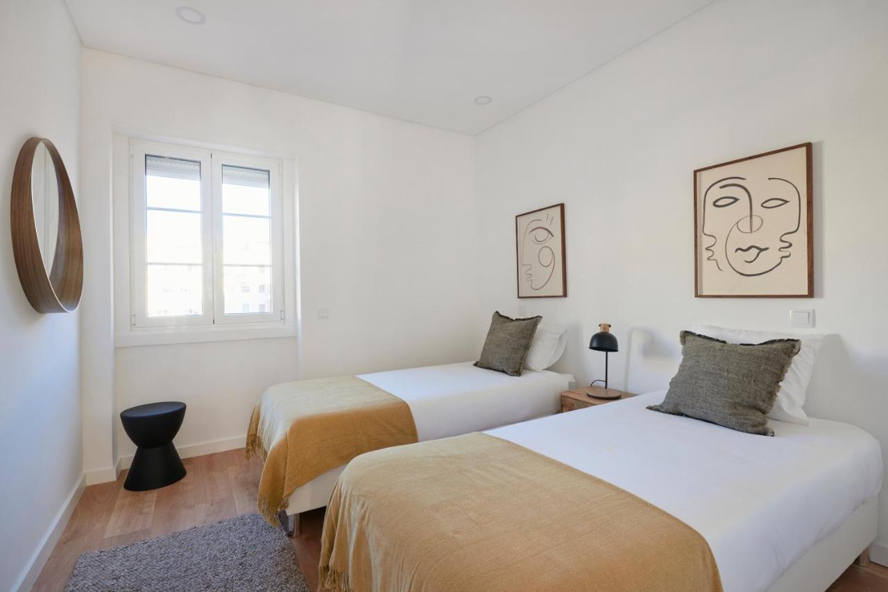 Deluxe Apt At Amazing Prime Location, By Timecooler Lisbon Exterior photo